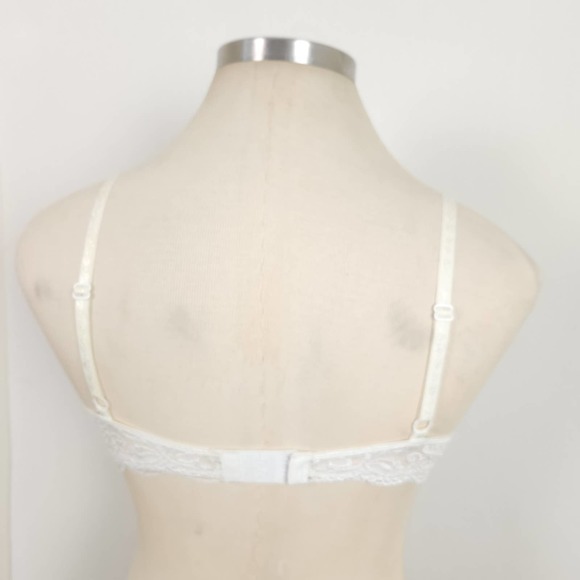 Vintage Warners Bra 36C - Picture 4 of 6